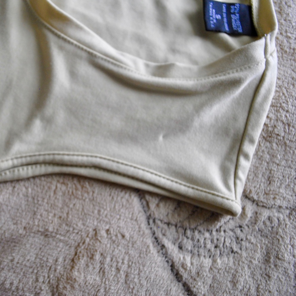 basic tank top - Picture 2 of 4
